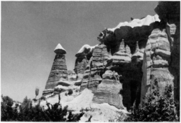 Fairy Chimneys, Cappadoccia ( 1960) Author: Uyanik Muvaffak Source: https://www.zobodat.at/pdf/Jb-Verein-Schutz-Alpenpfl-Tiere_25_1960_0044-0048.pdf